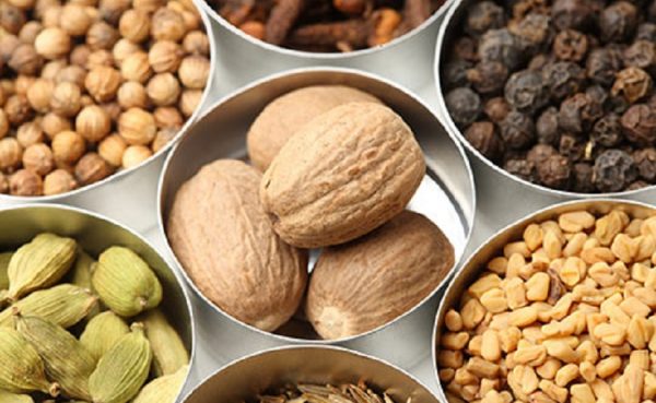 薬膳は毎日美味しく続けるべし!冷えにおすすめな3つの食材も解説