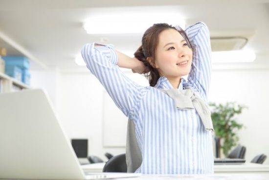 肩こりストレッチイメージ_05