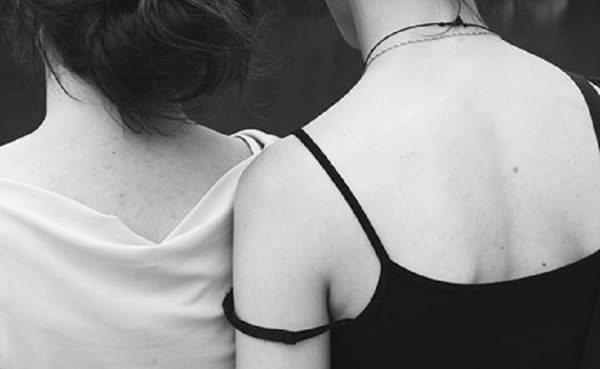 背中のニキビケアで女子力アップ！見えないからこそ意識して！